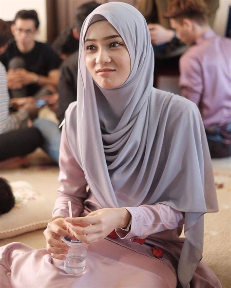 Tudung Hijab @uneed18 .